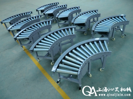 轉(zhuǎn)彎滾筒輸送機(jī)